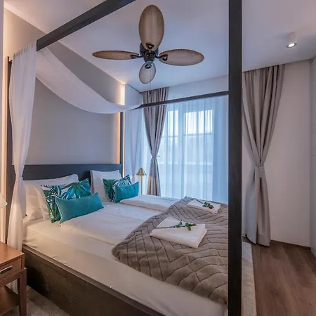 Balalake 公寓式酒店 Szántód