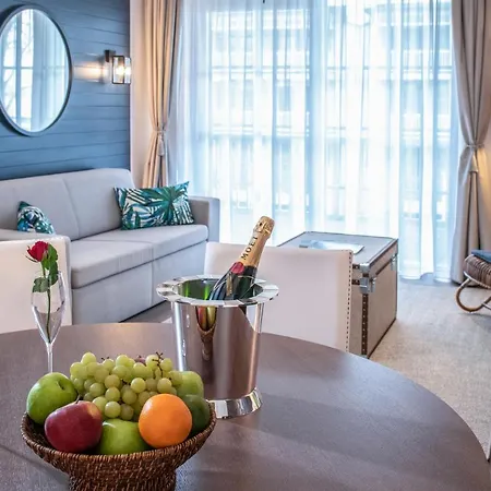 アパートホテル Balalake