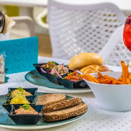 公寓式酒店 Balalake Szántód