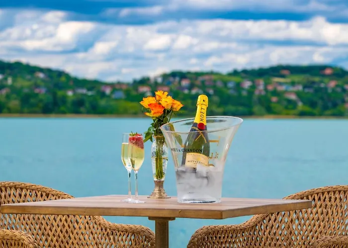 Balalake Apartmanhotel Szántód